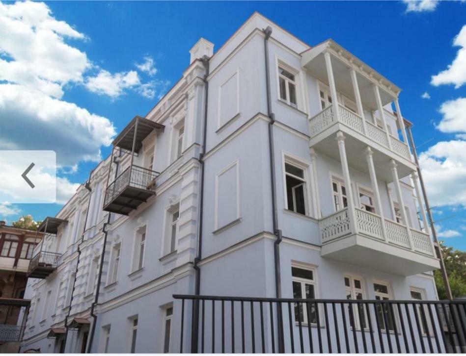 "Stella Artois"- Tbilisi Exterior photo