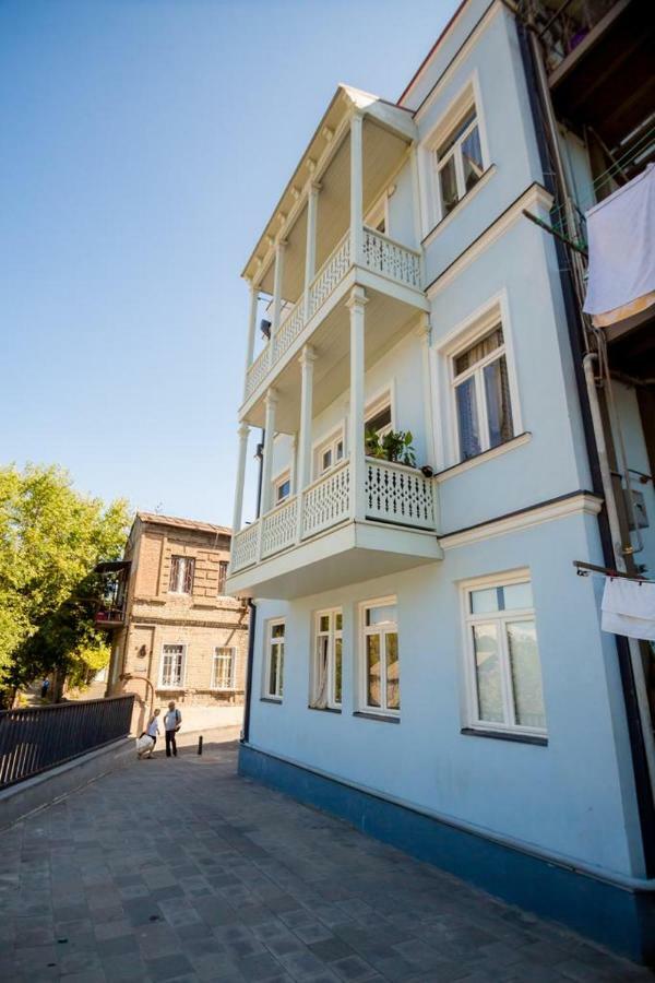 "Stella Artois"- Tbilisi Exterior photo